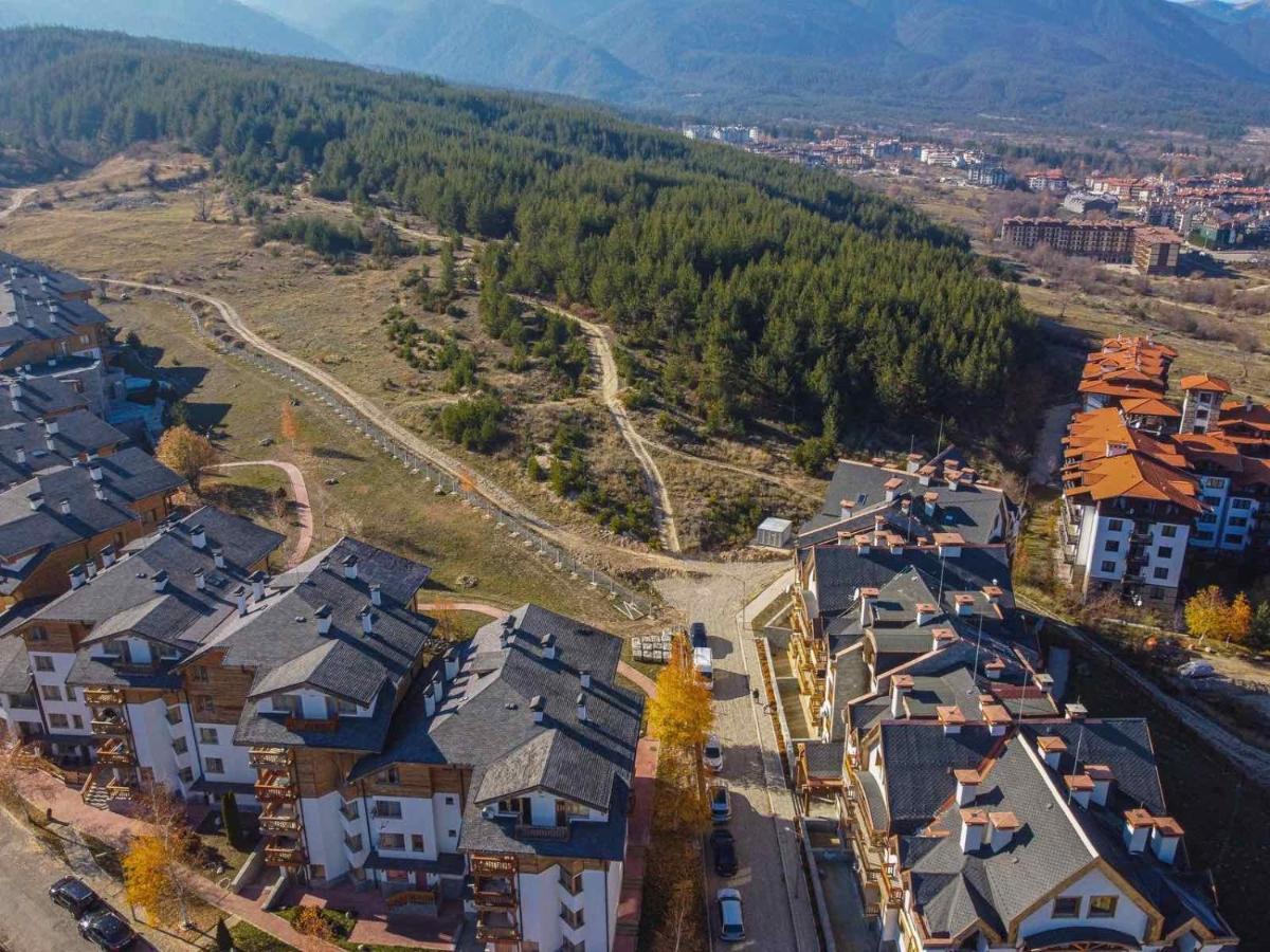 Mirabell Apartment Bansko - Mountain View & Fireplace Exterior photo